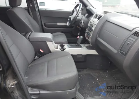 2011 Ford Escape Xlt из США, поврежденный, VIN 1FMCU9DG7BKA30953